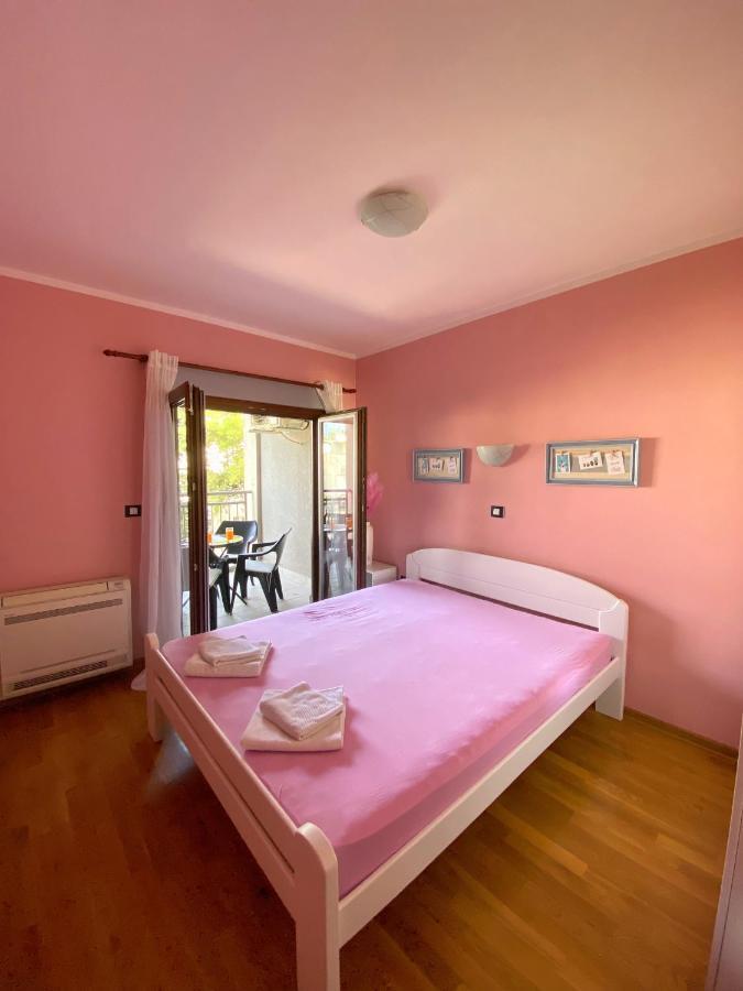 Apartment Center Adria Bar Exterior photo